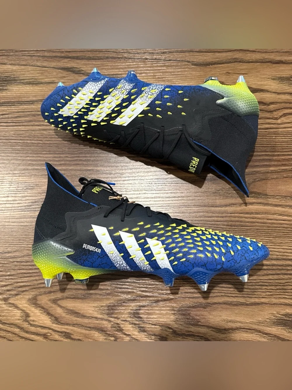 Men’s Size 11.5 Adidas Predator Freak.1 SG Soccer Cleats FY0747 Blue/Black NEW